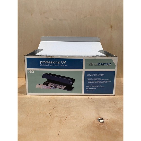 AccuBanker Professional UV Counterfeit Dollar detector - Picture 2 of 3